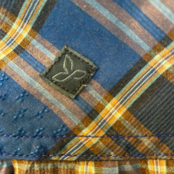 Prana men’s slim fit button down shirt, large. Blue, salmon and beige plaid - Picture 3 of 6
